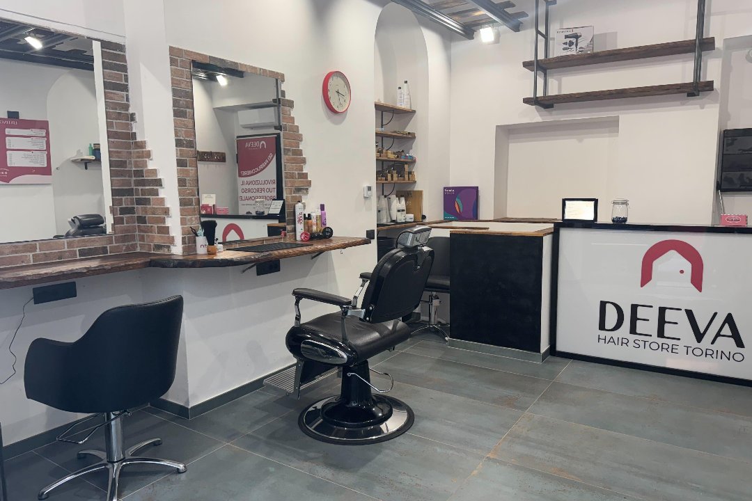 Deeva Hair Store Torino, Quadrilatero Romano, Torino