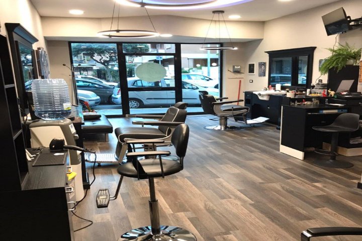 Luca's Barber ( L'amichevole Barbiere di Quartiere ) - Barbier Lido di Ostia - Photo de galerie - OneBooking