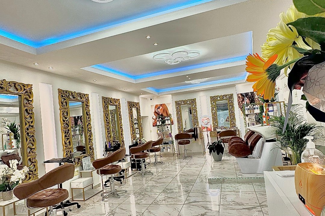 VIP Hair & Beauty Salon, Worcester