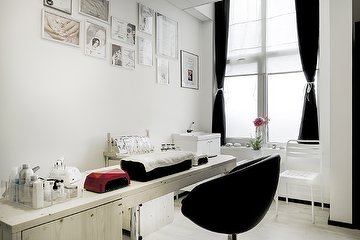 Silhouette Nails & Beauty, Eindhoven