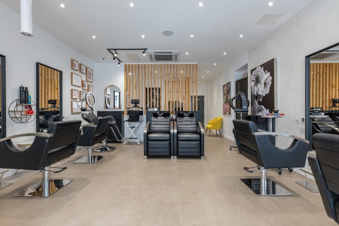 Artila’s Hair & Beauty - Ladies Only, West Hampstead, London