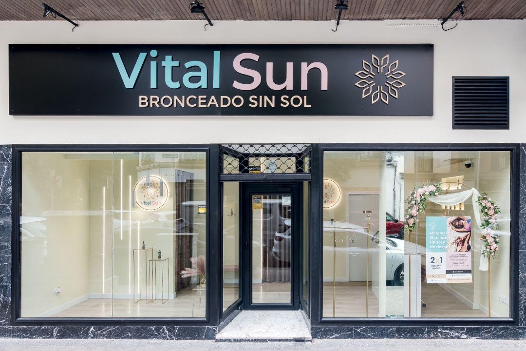 VitalSun, Plaza del Conde del Valle de Súchil, Madrid