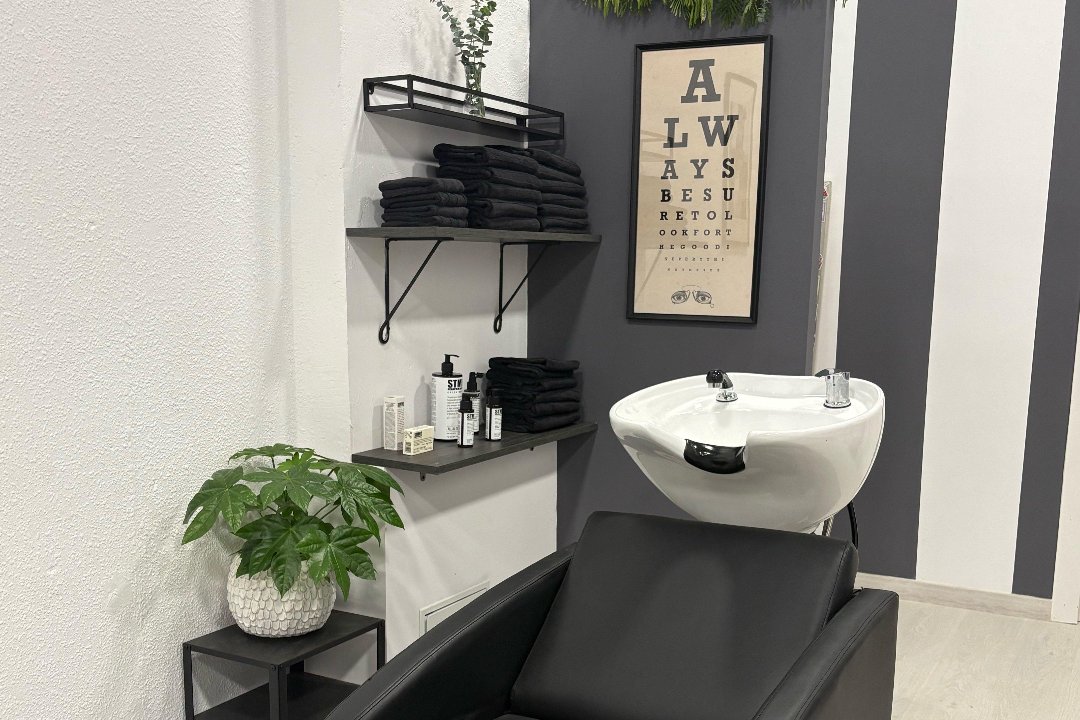 Barbería Carlos Llamas, Cantabria