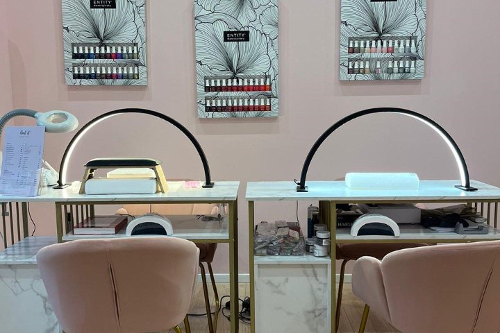 Nail It Bologna