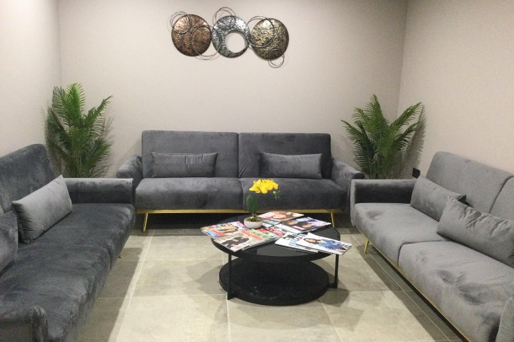 Reflection Beauty at Shadi Salon - Épilation London - Photo de galerie - OneBooking