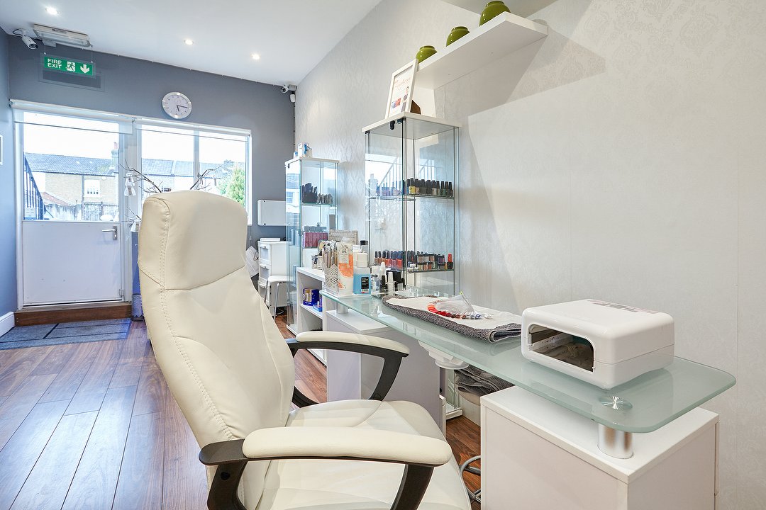 Enhance Beauty Lounge Bromley, Chislehurst, London
