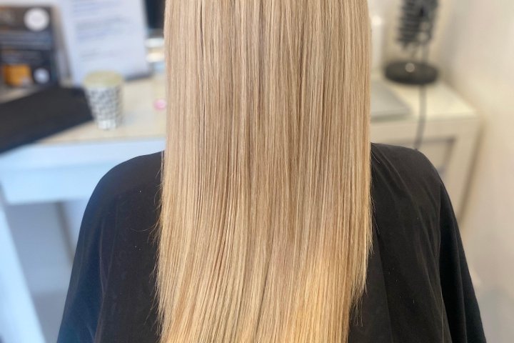Hair Boost - Coiffure London - Photo de galerie - OneBooking