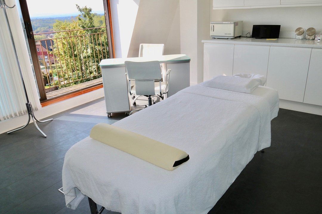 Pure Calm Massage, Heathfield, East Sussex