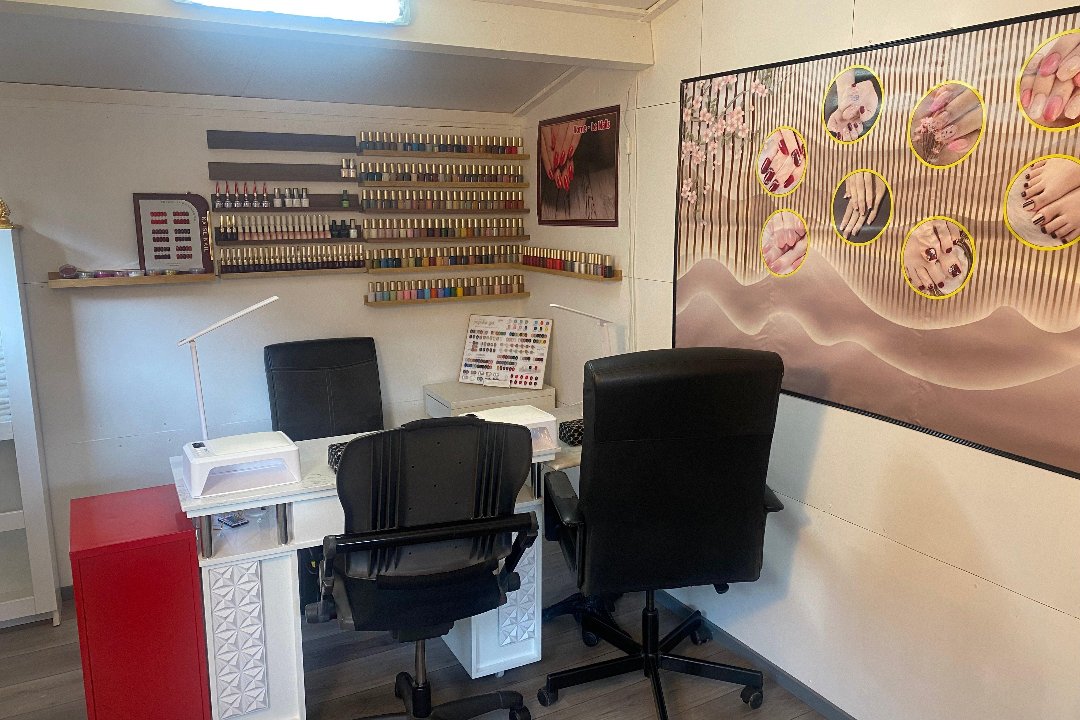 Nails by Le, Zwijndrecht, Zuid-Holland