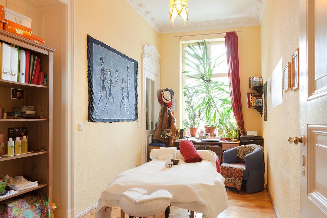 Mobile Kosmetik Elisha, Kreuzberg, Berlin