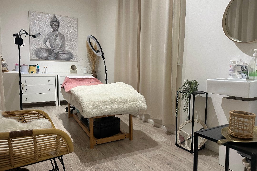 The Essential By Anaïs, Berckmans - Hôtel des monnaies, Saint-Gilles