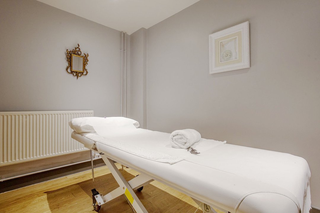 Sira Alternative Medicine, Blackheath, London