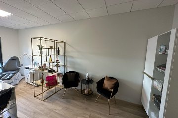 alinÀro Nail & Wax Studio