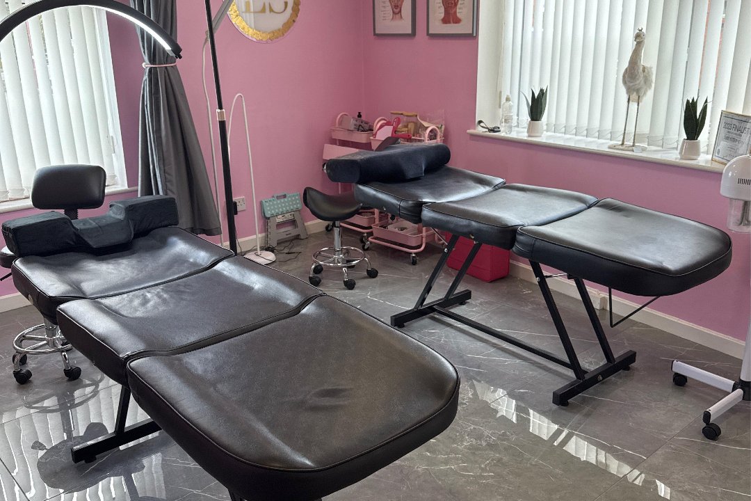 Caitlin Cosmetics, Gorton North, Manchester