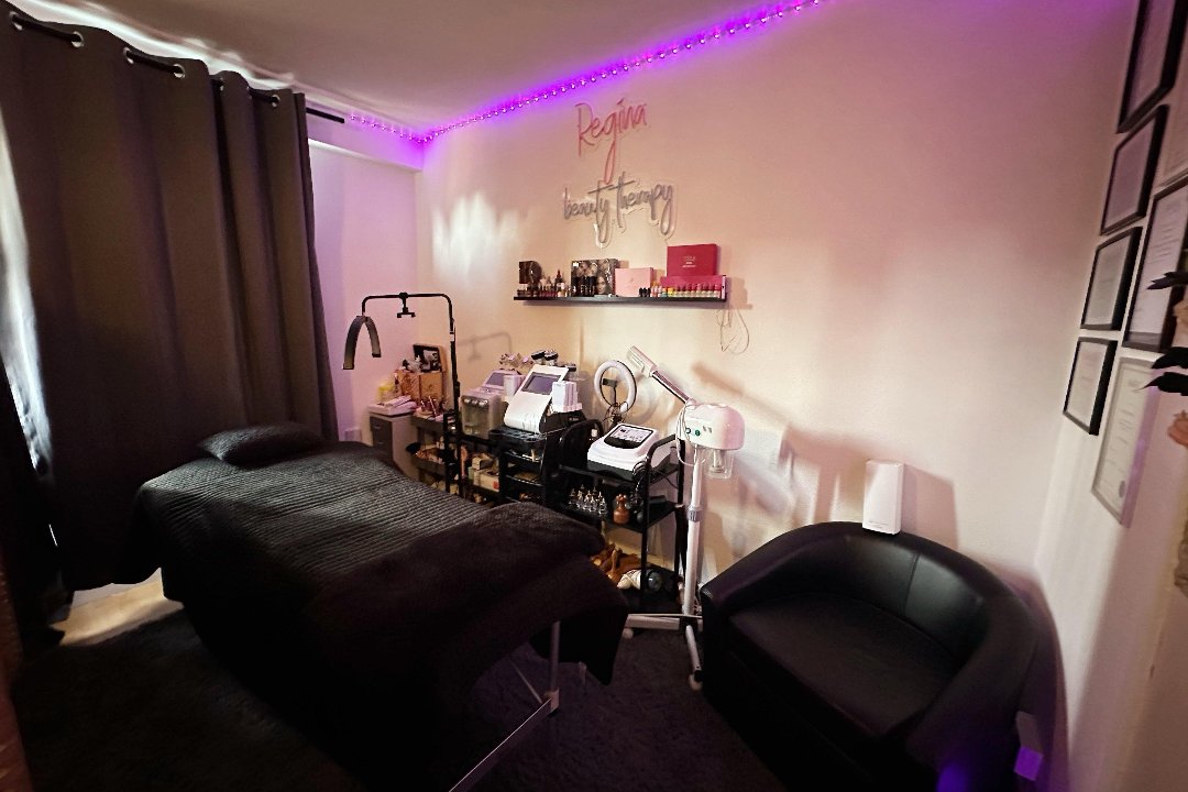 R.M Beauty Therapy, Surrey Square Park, London