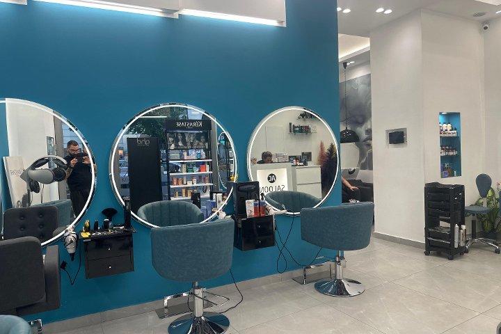 AC Saloon - Coiffure Napoli - Photo de galerie - OneBooking