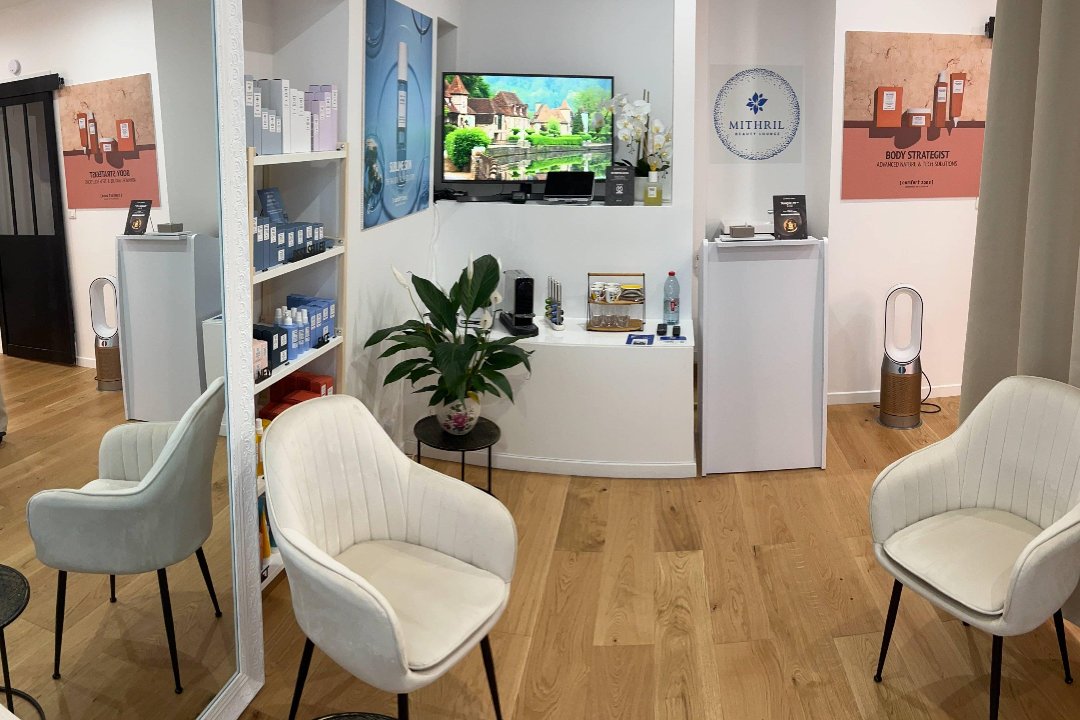 MITHRIL Beauty Lounge, Boulevard Henri IV, Paris