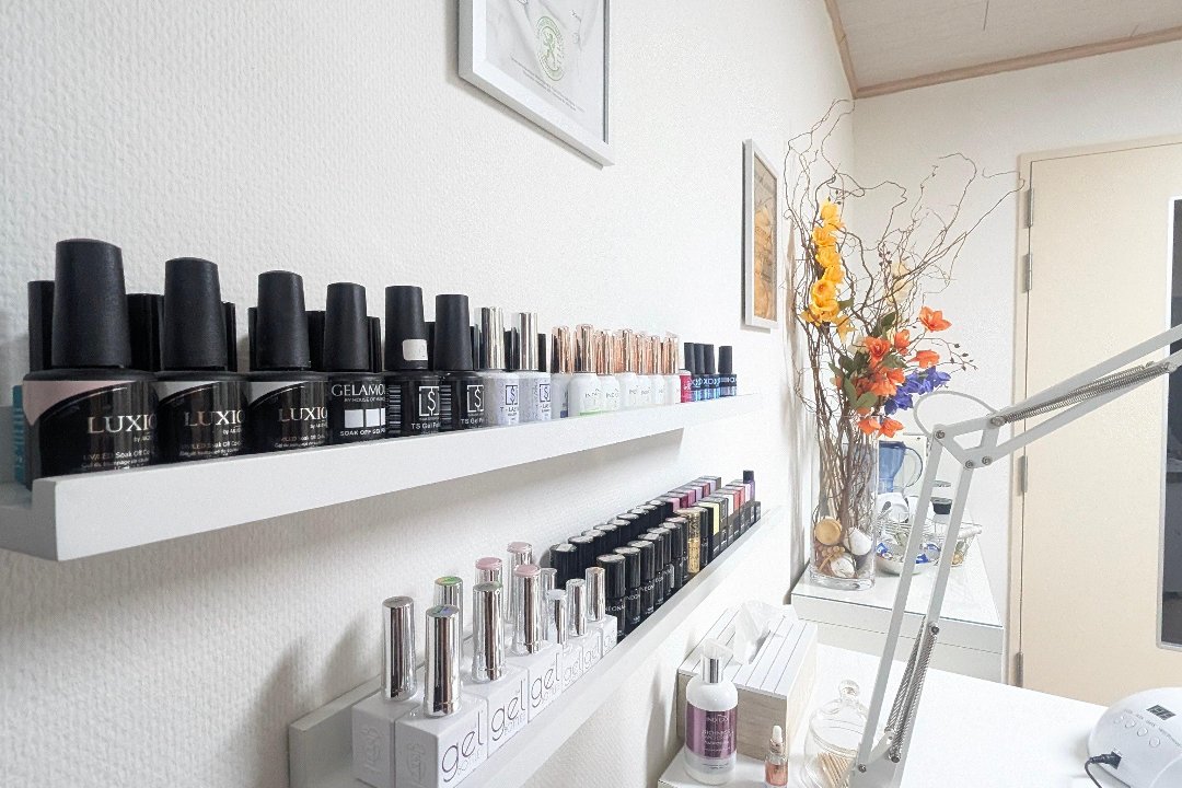 Labnails, Lokeren, Oost-Vlaanderen