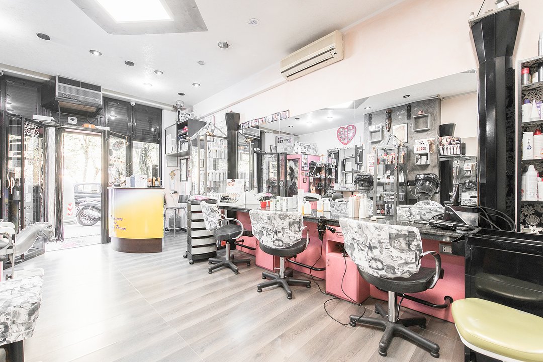 Capelli In Primo Piano By Massimo Parrucchiere A Don Bosco Roma Treatwell