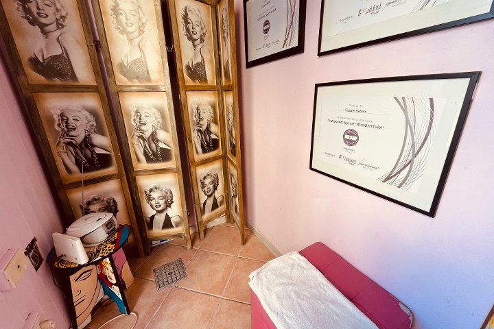 Diamond Nail Center - Livorno - Onglerie Livorno - Photo de galerie - OneBooking
