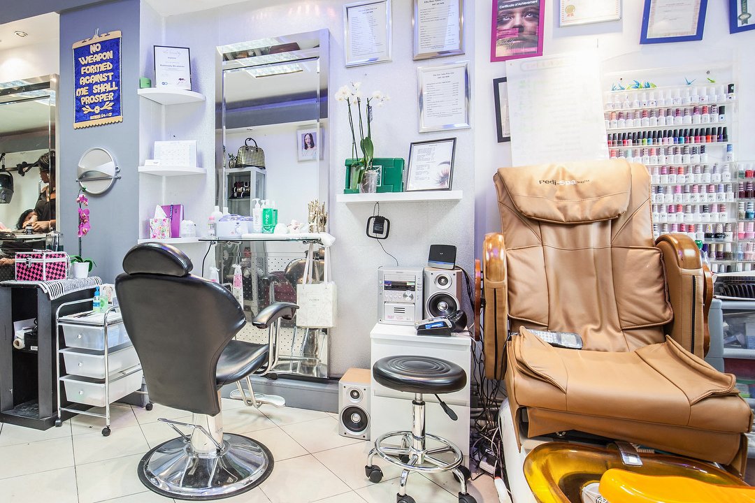 Eyelash Extensions by Raimonda, Brixton, London