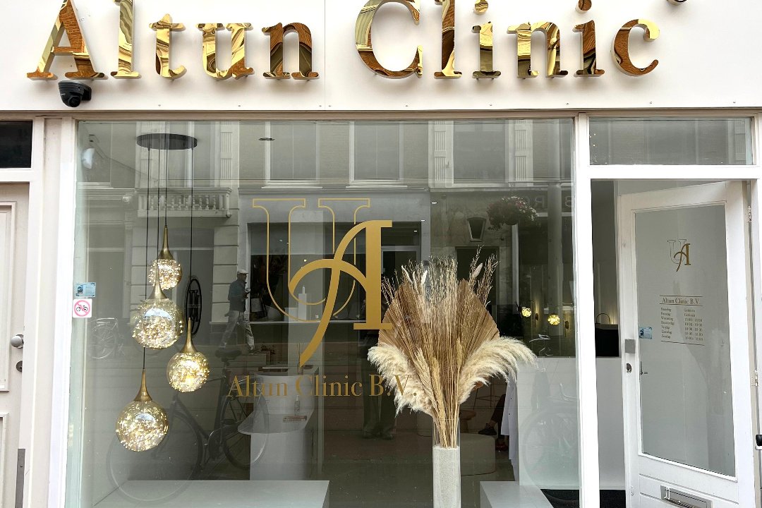 Altun Clinic , Zoutmanstraat, Den Haag