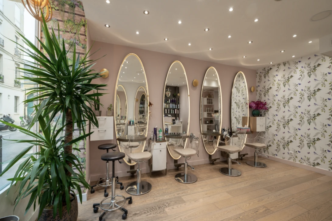 Yoni Coiffure, Rue de Grenelle, Paris
