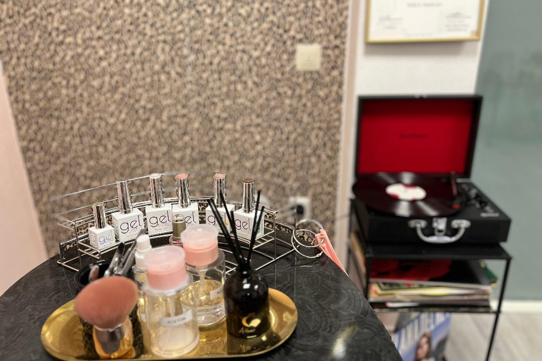 The Glam Witch Nails, Spijkerkwartier, Gelderland