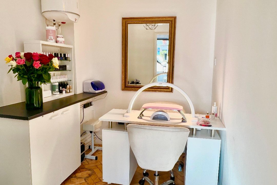 EMPIRE GLOW Beauty Lounge, New Barnet, London