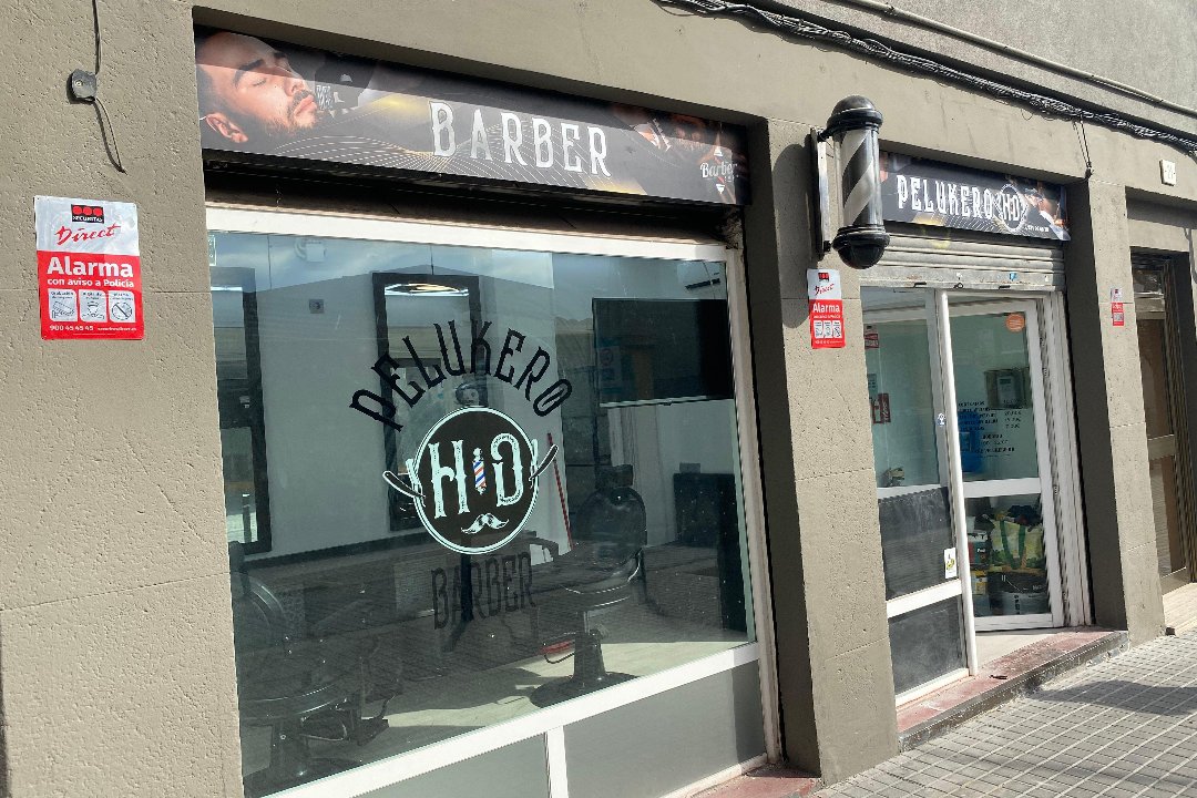 Barberia Sultán (Barbershop, Corte de Pelo, Afeitado Barba), La Torrassa, Provincia de Barcelona