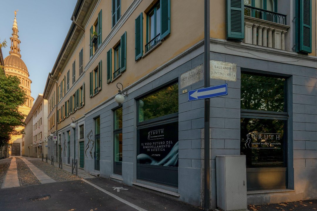 Truth - Luxury Beauty Institute, Novara, Piemonte