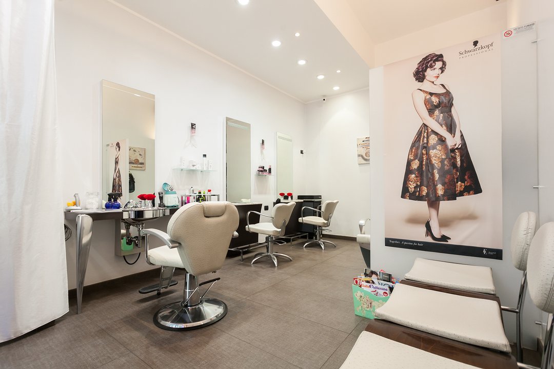 Hair Fashion by Anna Cirulli, Tortona, Milano