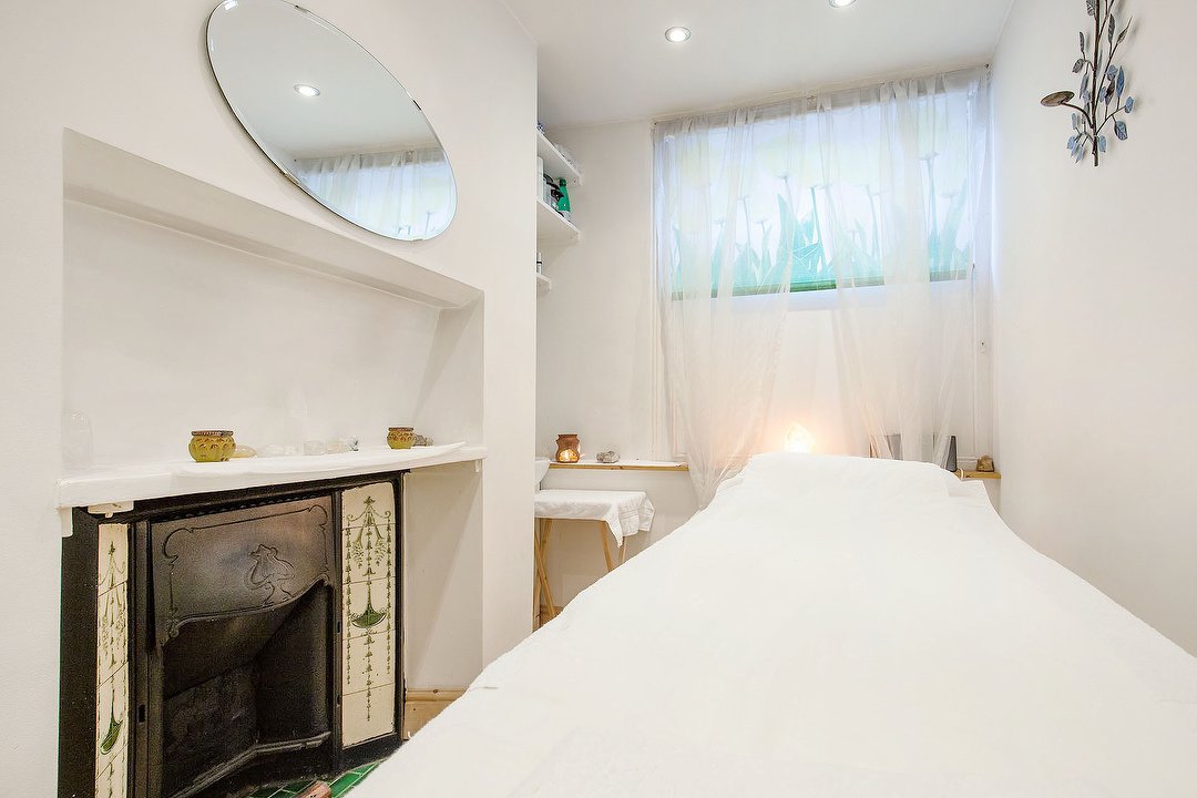 Healing Treatments with Jess Coleman, Wandsworth, London