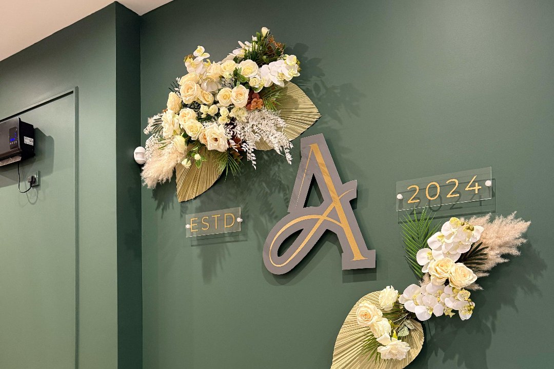 Aurora Beauty Studio, Kelvinbridge, Glasgow