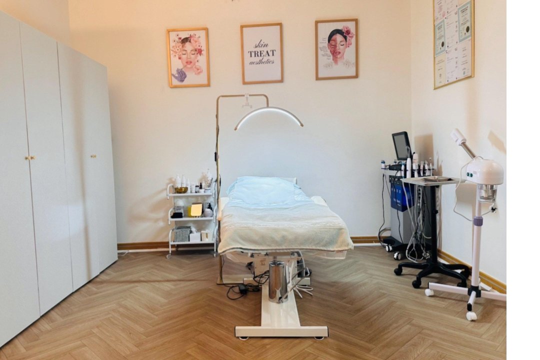 Skin Treat Aesthetics, Heron Quays, London