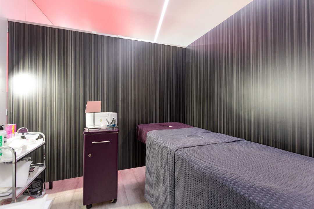 Hudson Tan and Tone , Farnworth, Bolton