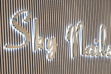 Sky Nails Lounge