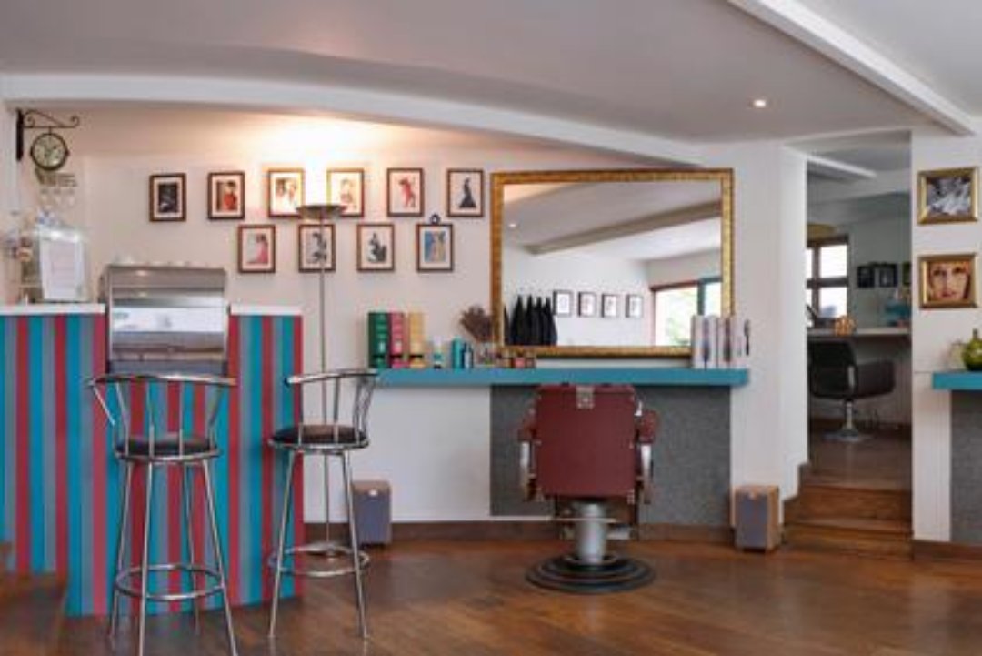 Maximiliano Centini Salon, Fulham, London