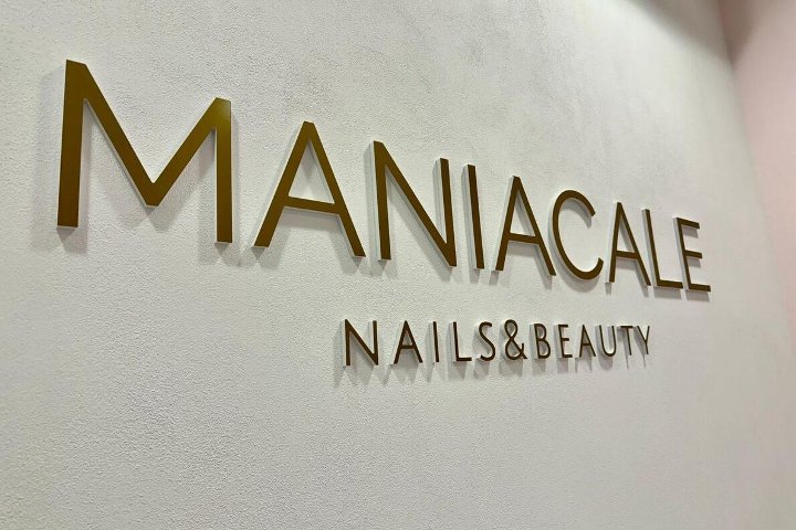 Maniacale Nails & Beauty - Onglerie Brescia - Photo de galerie - OneBooking