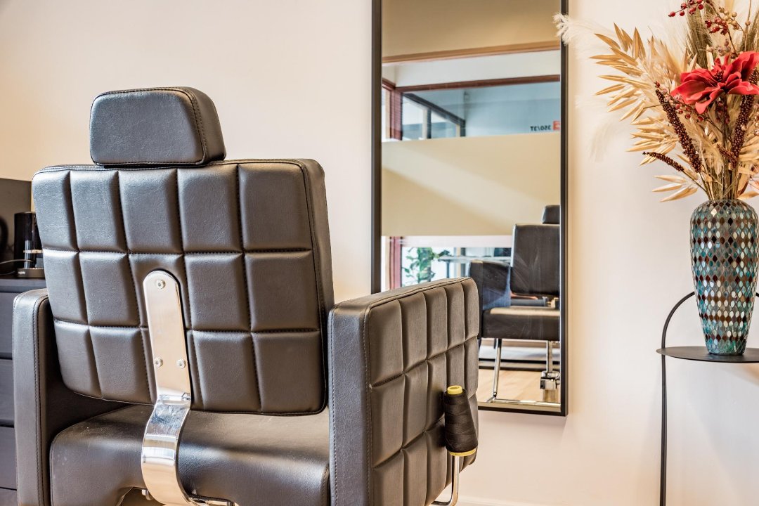 The Sculpting Browbar, Bos en Lommer, Amsterdam