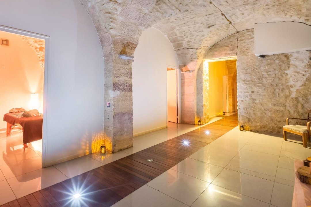 Florian Guyot Massages, Monnaie, Paris