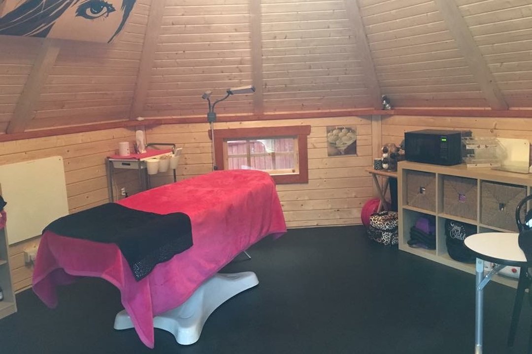 Simply Belleza Home Salon, Bishop's Waltham, Hampshire
