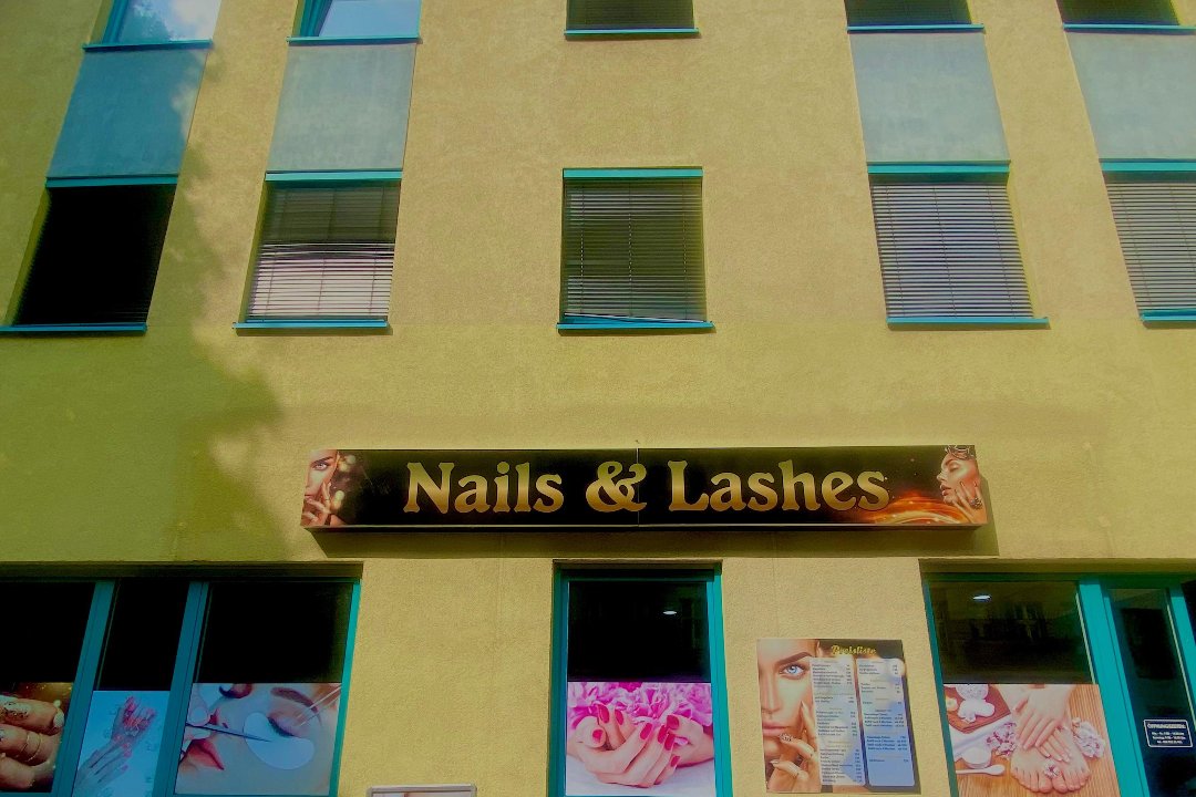 Nails & Lashes, Prenzlauer Berg, Berlin