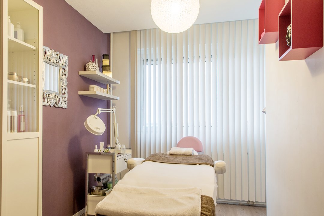 F4Beauty, Waterlandpleinbuurt, Amsterdam