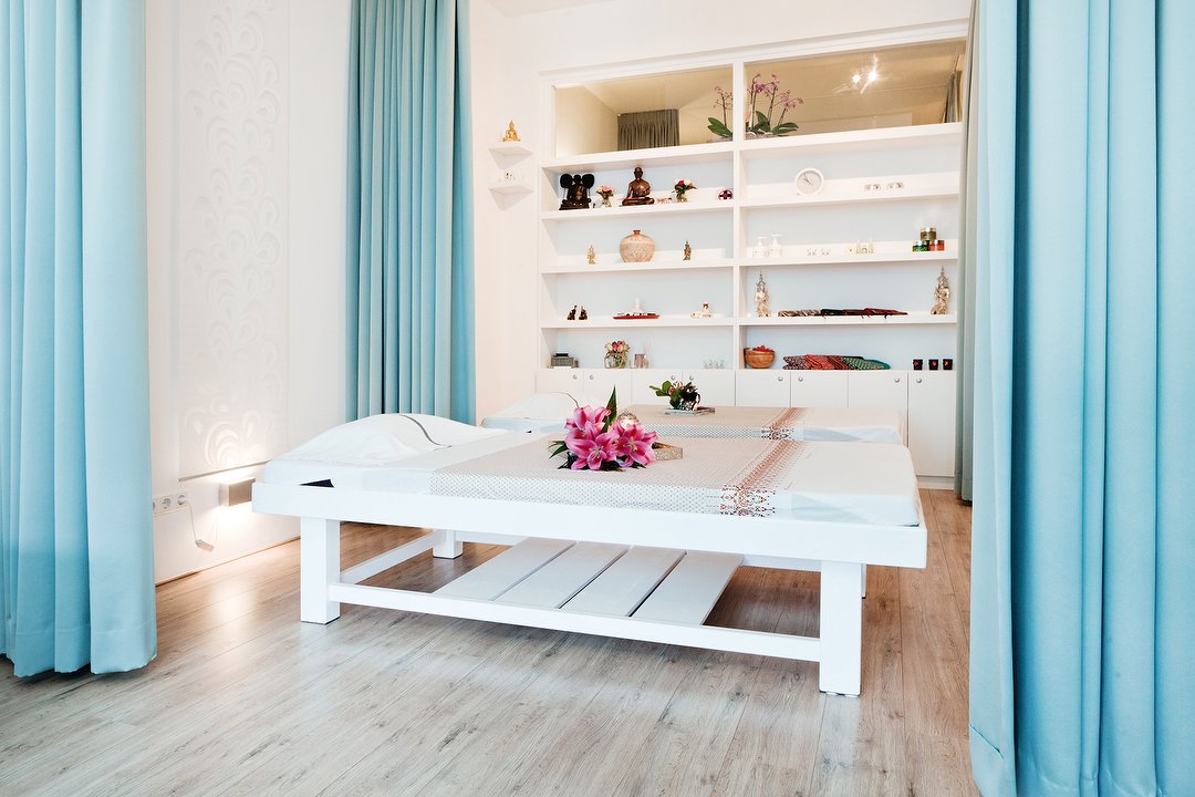 Thai Wellness Studio Marnda, Bomen- en Bloemenbuurt, Den Haag