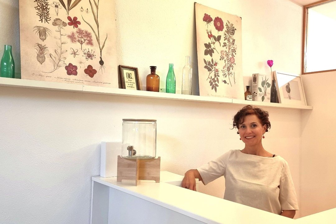 MiroNatura - Personalisierte Naturkosmetik und Holistic Coaching, Hackescher Markt, Berlin