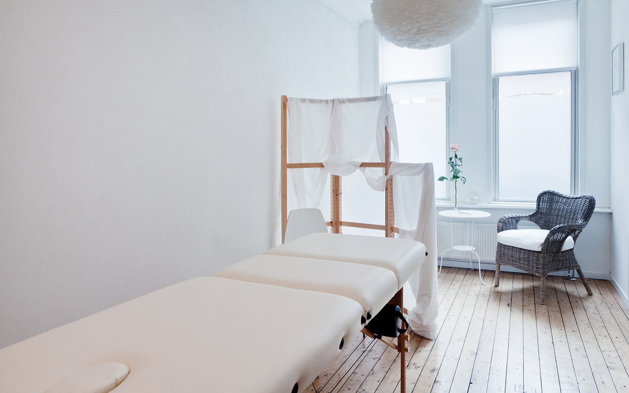 Top 20 Massagesalons in ZuidHolland Treatwell