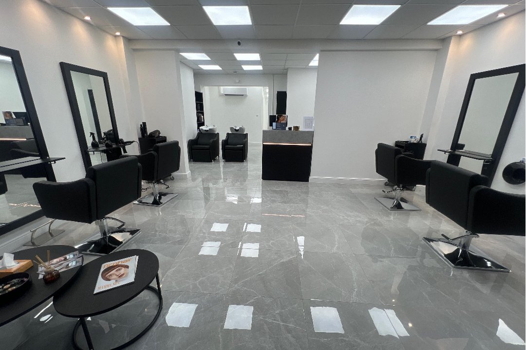 V Blush Hair and Beauty, Endlebury Rd, London