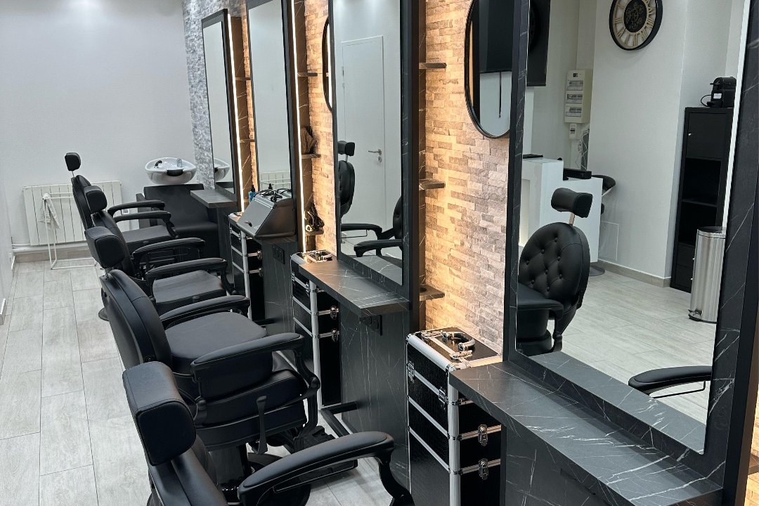 Hair&co barber, Clichy-la-Garenne, Hauts-de-Seine