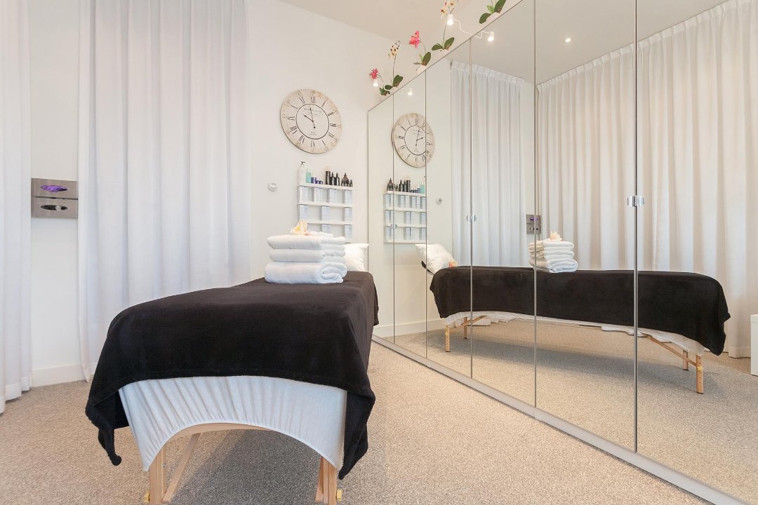 Amber's Beauty Clinic, Aletta Jacobslaan, Amsterdam